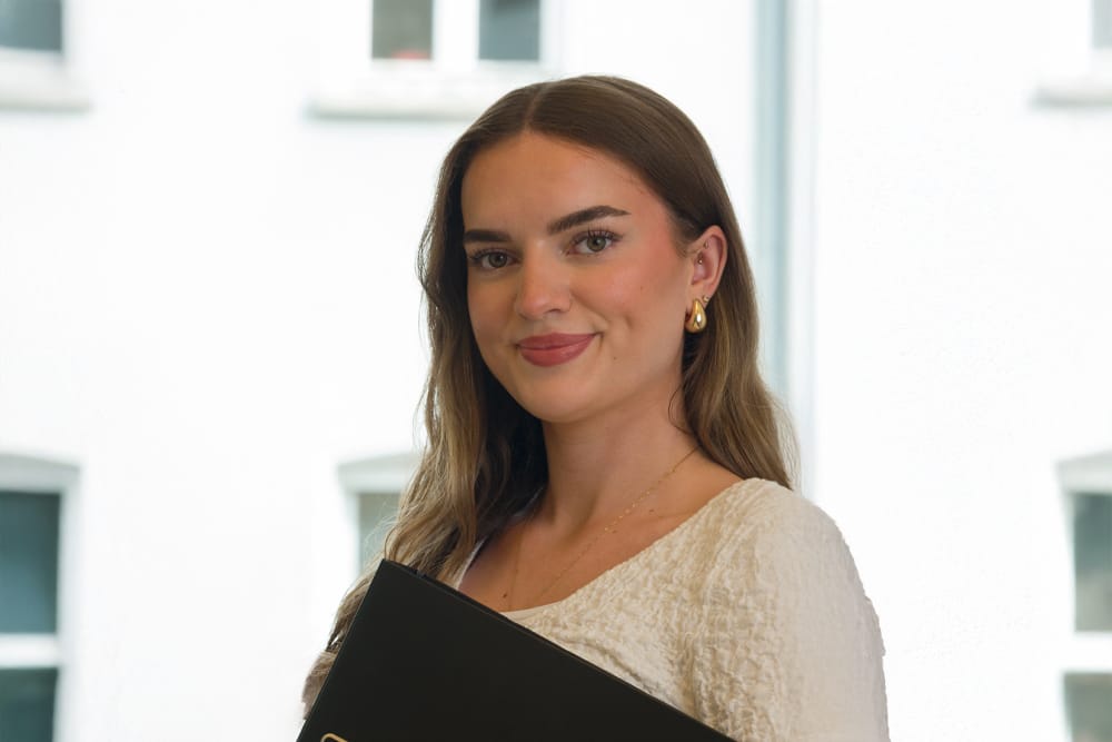 Emily Flske - Immobilienmanagement